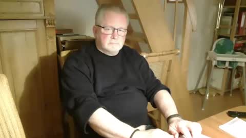 Snapshot of toto758 chatting on February 28, 8:18 pm toto758 online show from February 28, 8:18 pm