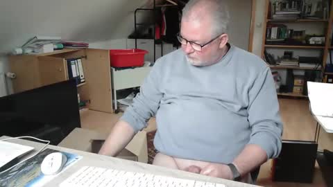 toto758 online show from October 13, 11:43 am