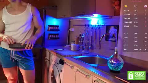 Paul online show from November 10, 4:11 am