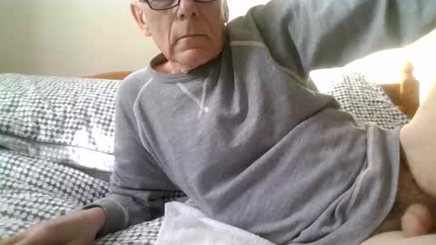 touche5656607203 online show from April 4, 4:37 pm