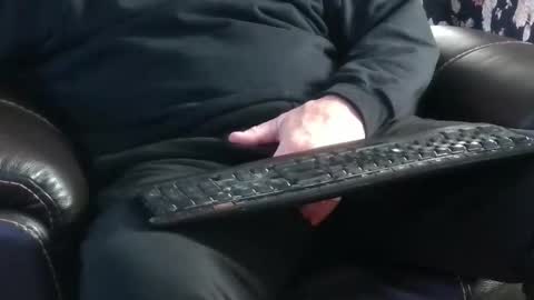 Jim online show from January 22, 9:32 pm