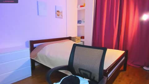 Ellina online show from February 11, 3:29 pm