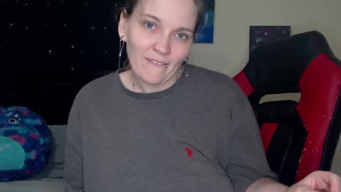 Lilly Miss Mistress Goddess Maam Queen Boss online show from December 10, 11:43 am