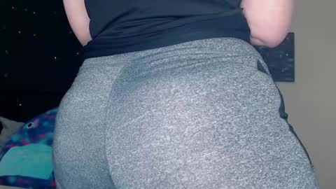 Lilly Miss Mistress Goddess Maam Queen Boss online show from December 13, 10:30 am