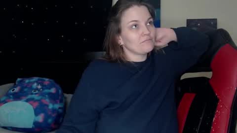 Lilly Miss Mistress Goddess Maam Queen Boss online show from December 19, 11:39 am