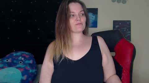 Lilly Miss Mistress Goddess Maam Queen Boss online show from December 22, 7:44 am