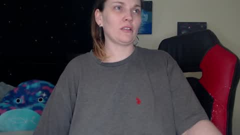 Lilly Miss Mistress Goddess Maam Queen Boss online show from December 30, 11:59 am