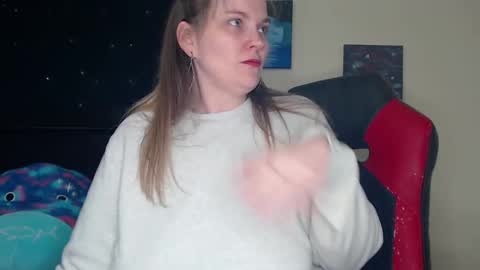 Lilly Miss Mistress Goddess Maam Queen Boss online show from January 2, 12:03 pm