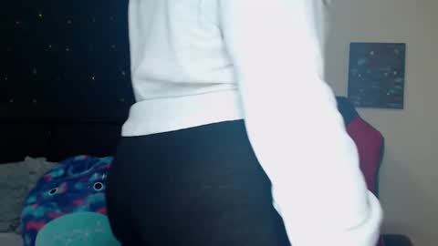 Lilly Miss Mistress Goddess Maam Queen Boss online show from March 1, 11:28 am