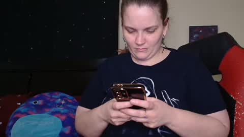 Lilly Miss Mistress Goddess Maam Queen Boss online show from September 23, 7:55 am