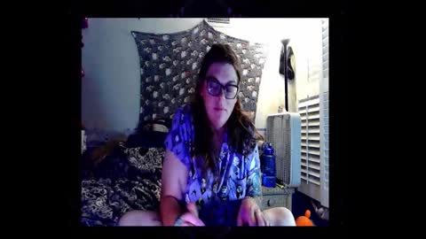 Toxiclove1311 online show from October 30, 1:18 am