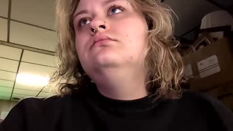 toxicsamarha online show from November 12, 8:59 am