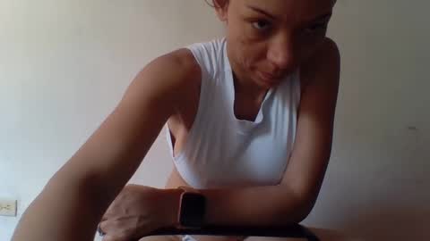 Snapshot of toyita707852490 chatting on September 29, 4:34 pm toyita online show from September 29, 4:34 pm