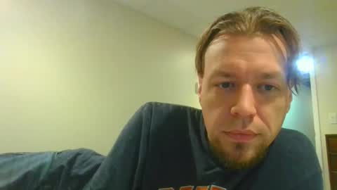 Snapshot of tpete119 chatting on December 5, 5:59 am Shooter McGavin online show from December 5, 5:59 am