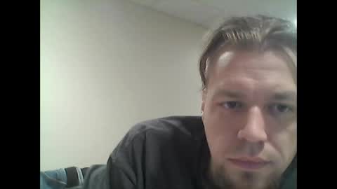 Snapshot of tpete119 chatting on December 11, 7:20 am Shooter McGavin online show from December 11, 7:20 am