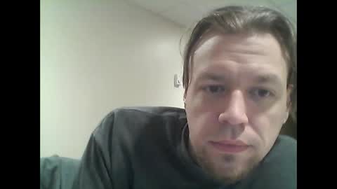 Snapshot of tpete119 chatting on January 15, 8:09 am Shooter McGavin online show from January 15, 8:09 am