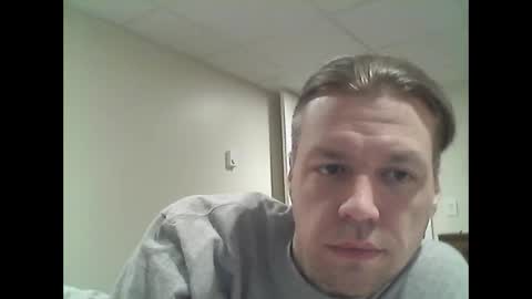 Snapshot of tpete119 chatting on February 7, 8:22 am Shooter McGavin online show from February 7, 8:22 am