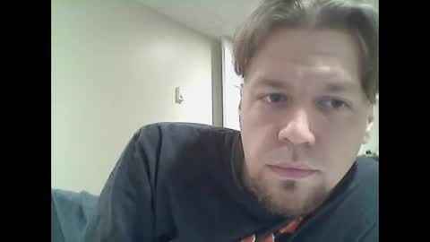 Snapshot of tpete119 chatting on March 10, 6:16 am Shooter McGavin online show from March 10, 6:16 am