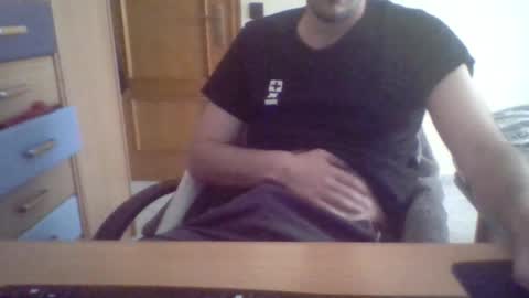 Snapshot of trabuk17 chatting on May 5, 3:09 pm trabuk17 online show from May 5, 3:09 pm