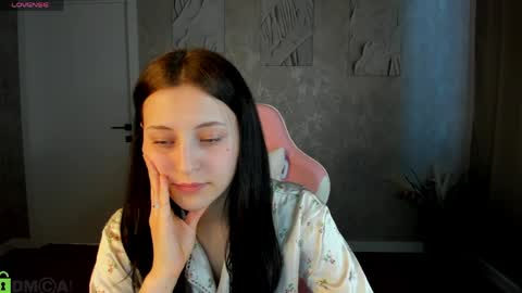 tracey_gill online show from May 31, 1:03 am