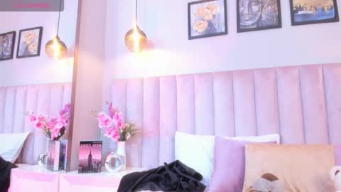 Tracy  online show from February 17, 8:26 pm