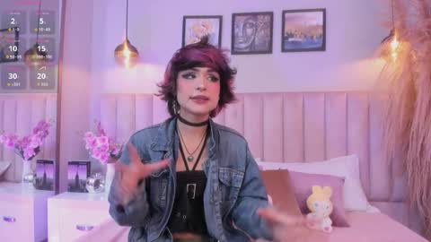 Tracy  online show from March 3, 8:48 pm