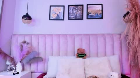 Tracy  online show from May 27, 8:39 pm