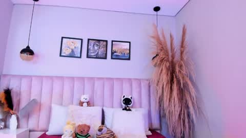Tracy  online show from May 29, 8:51 pm