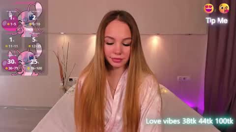 Snapshot of tracy_tay1or chatting on January 20, 12:25 am Tracy GMT2 Mon 3 AM - 4 PM Tue 3 AM - 4 PM Wed 3 AM - 4 PM Thur 3 AM - 4 PM Fri 3 AM - 4 PM online show from January 20, 12:25 am