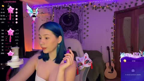 Snapshot of traharaaa chatting on January 5, 8:00 am Ariana and Erik online show from January 5, 8:00 am