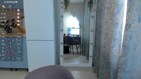 Kate online show from February 27, 8:17 am