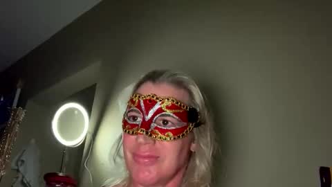 trans_fun_girlie305 online show from January 16, 2:26 am