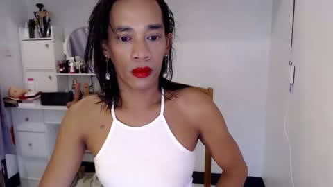 transeugene1990 online show from April 9, 9:36 am