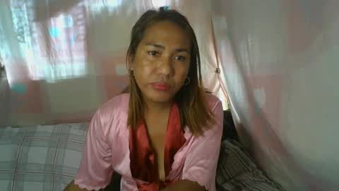 transhottie28 online show from March 6, 11:42 pm