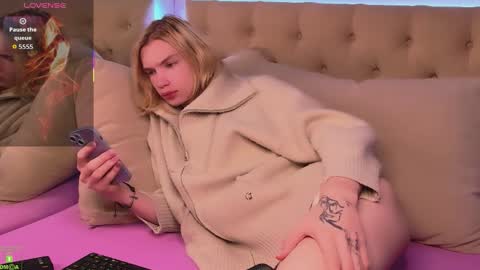 STACY online show from December 16, 3:50 pm