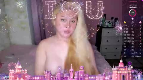 BELLA online show from November 3, 8:59 am