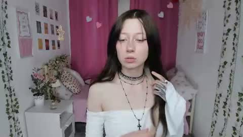 Snapshot of trapsaintgirl chatting on June 30, 3:13 pm Nyuta Hartmann online show from June 30, 3:13 pm