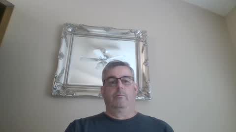 Snapshot of travelingman53 chatting on January 23, 9:29 pm Travelingman53 online show from January 23, 9:29 pm