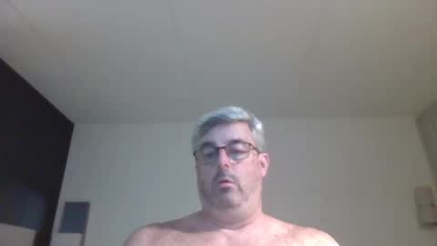 Travelingman53 online show from April 29, 2:37 am