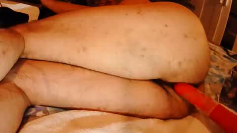 Snapshot of traveller313 chatting on May 6, 8:36 pm traveller313 online show from May 6, 8:36 pm