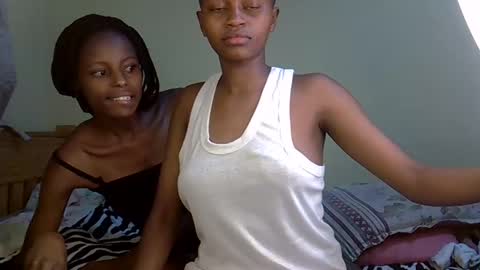 trazic_ online show from February 26, 8:22 pm