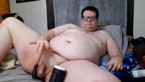 Snapshot of treatbobnice chatting on February 16, 3:41 pm Treat Bob Nice online show from February 16, 3:41 pm