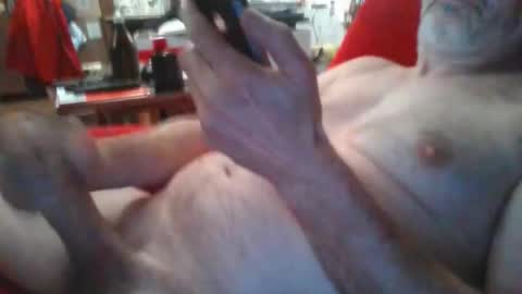 Snapshot of trebgeis1 chatting on September 26, 3:21 am trebgeis1 online show from September 26, 3:21 am