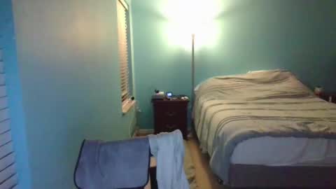 Snapshot of trebor_sins chatting on January 4, 11:00 am trebor_sins online show from January 4, 11:00 am