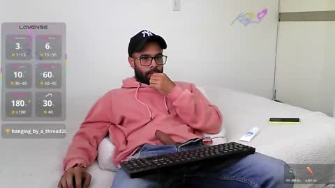 Snapshot of treborshunter chatting on February 23, 6:05 pm Hunter man online show from February 23, 6:05 pm