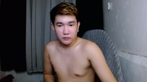 trebz_01 online show from May 10, 5:12 am