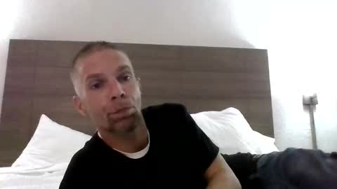 TreeBurner1 online show from October 18, 5:14 pm