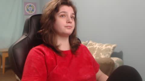 TreeJeanne online show from December 26, 6:43 pm