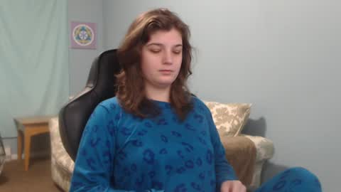 TreeJeanne online show from December 28, 2:53 pm