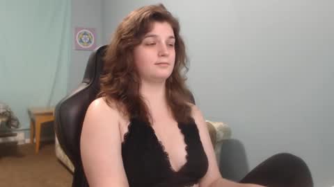 TreeJeanne online show from February 23, 1:10 pm